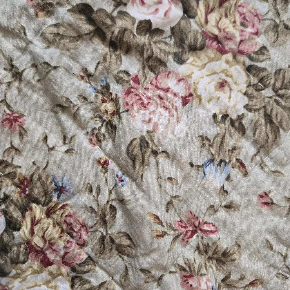 Vintage Handmade Floral Patchwork Quilt Full Queen 90x92 Cottagecore Shabby Chic